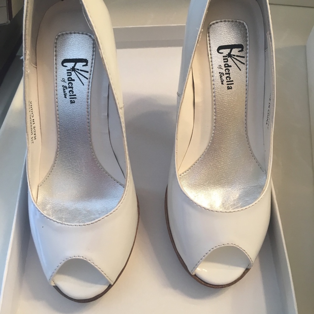 Cinderella of Boston Women’s Shoes
